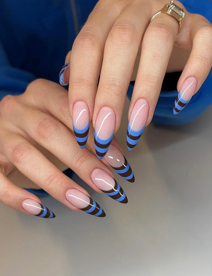 Niveau 1 - détail nail art